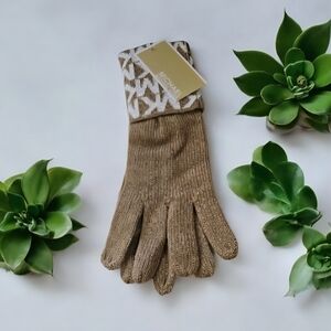 NWT Rare Michael Kors MK Logo Knit Gloves Camel Tan Gray Off White MSRP $45